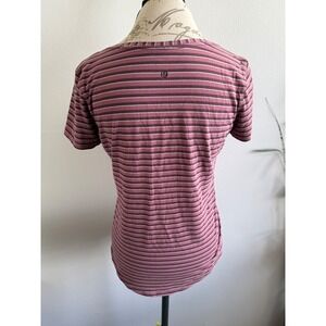 Lululemon Striped V-Neck T-Shirt Top Pink Purple Women's‎ Athletic Casual